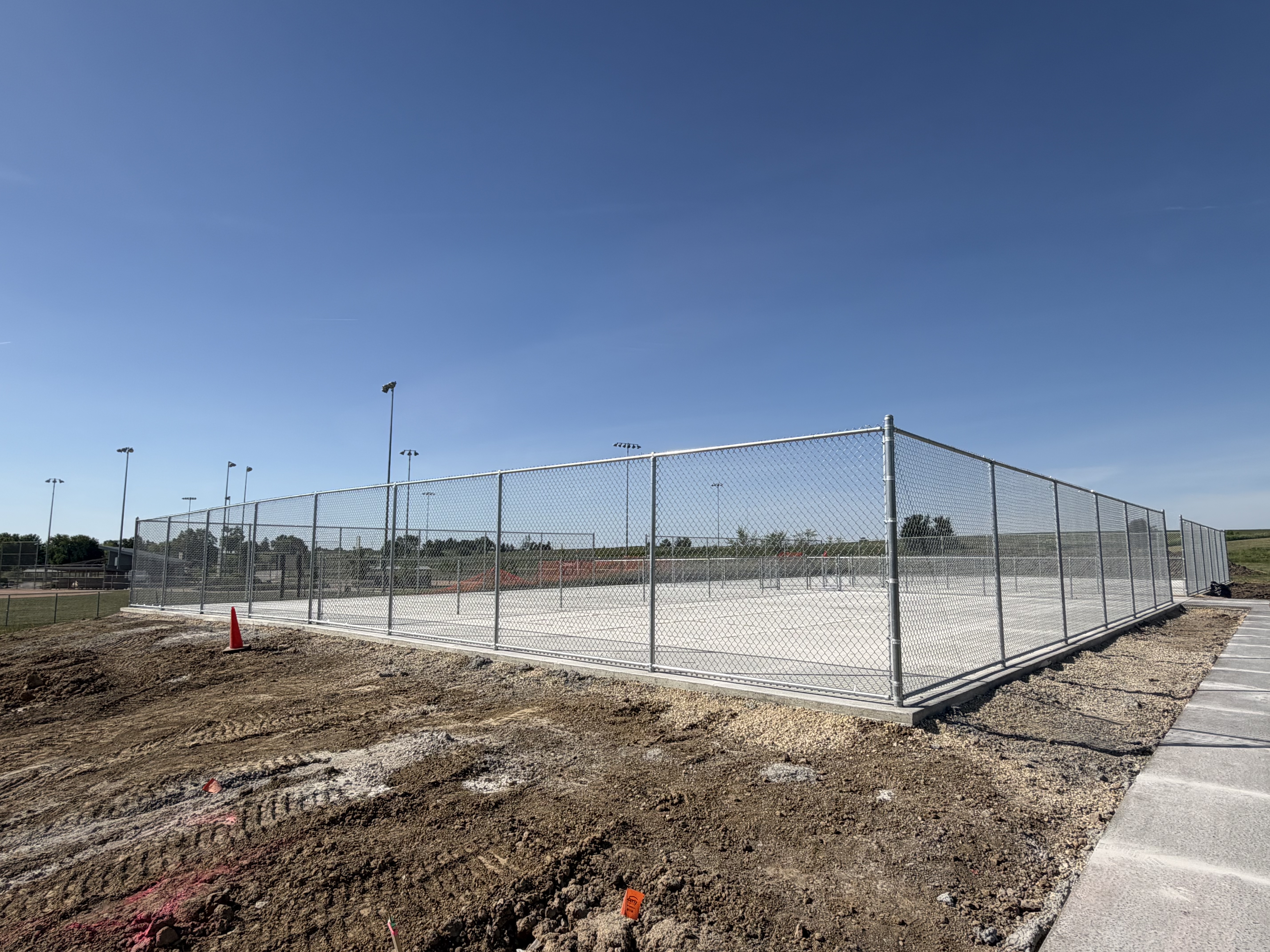 Large commercial concrete slab pour